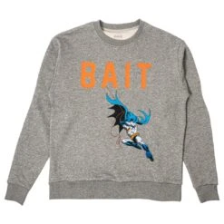 BAIT X Batman Men Classic Batman Logo Crewneck Sweater (gray)